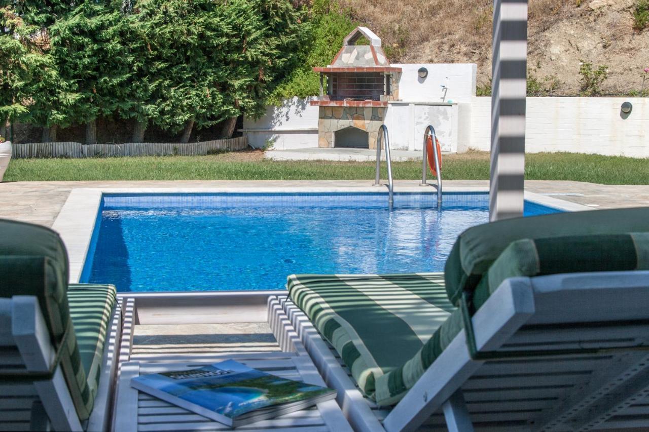 Four Seasons Vila