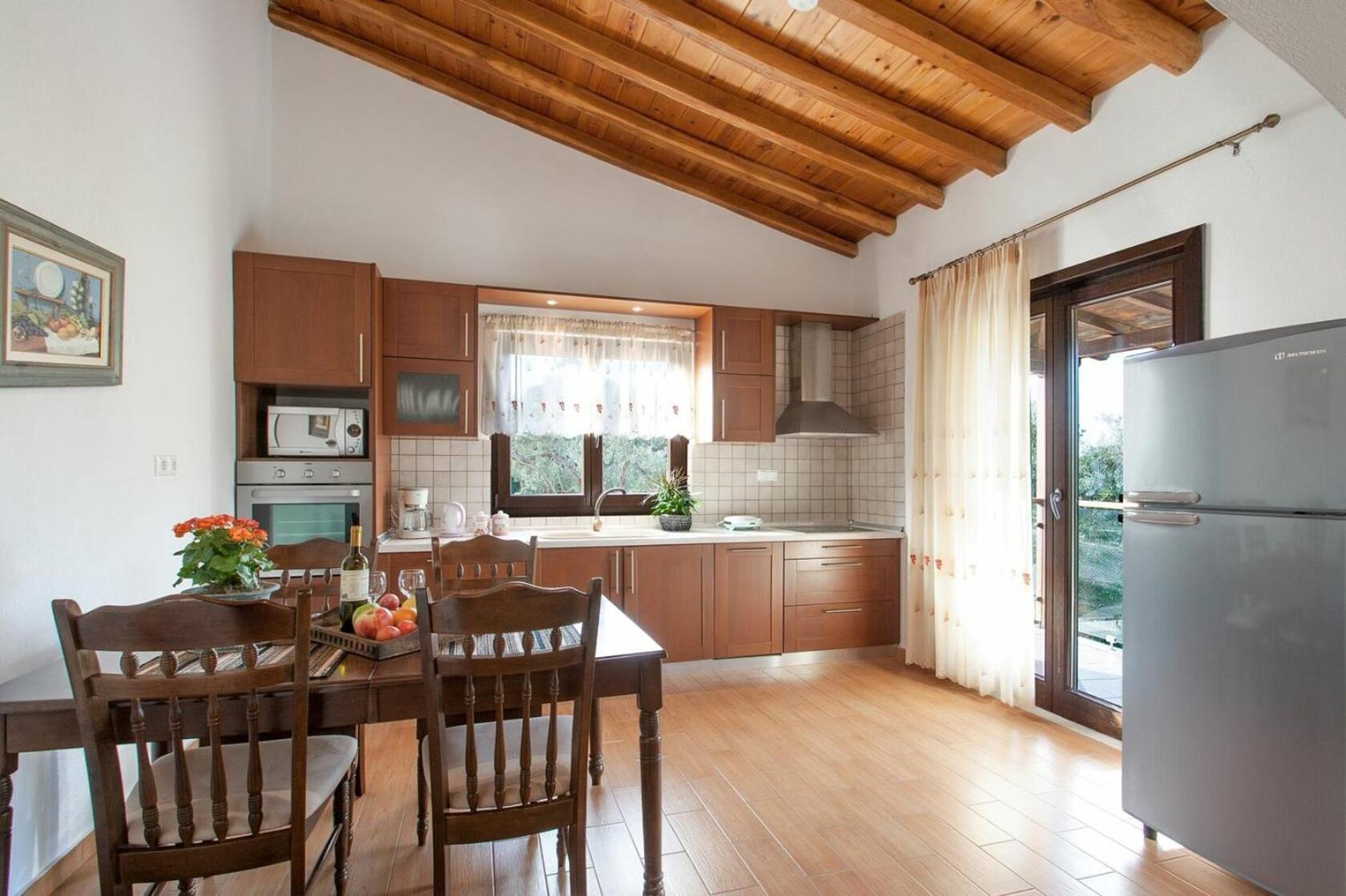 Four Seasons * Kalivia (Skiathos)