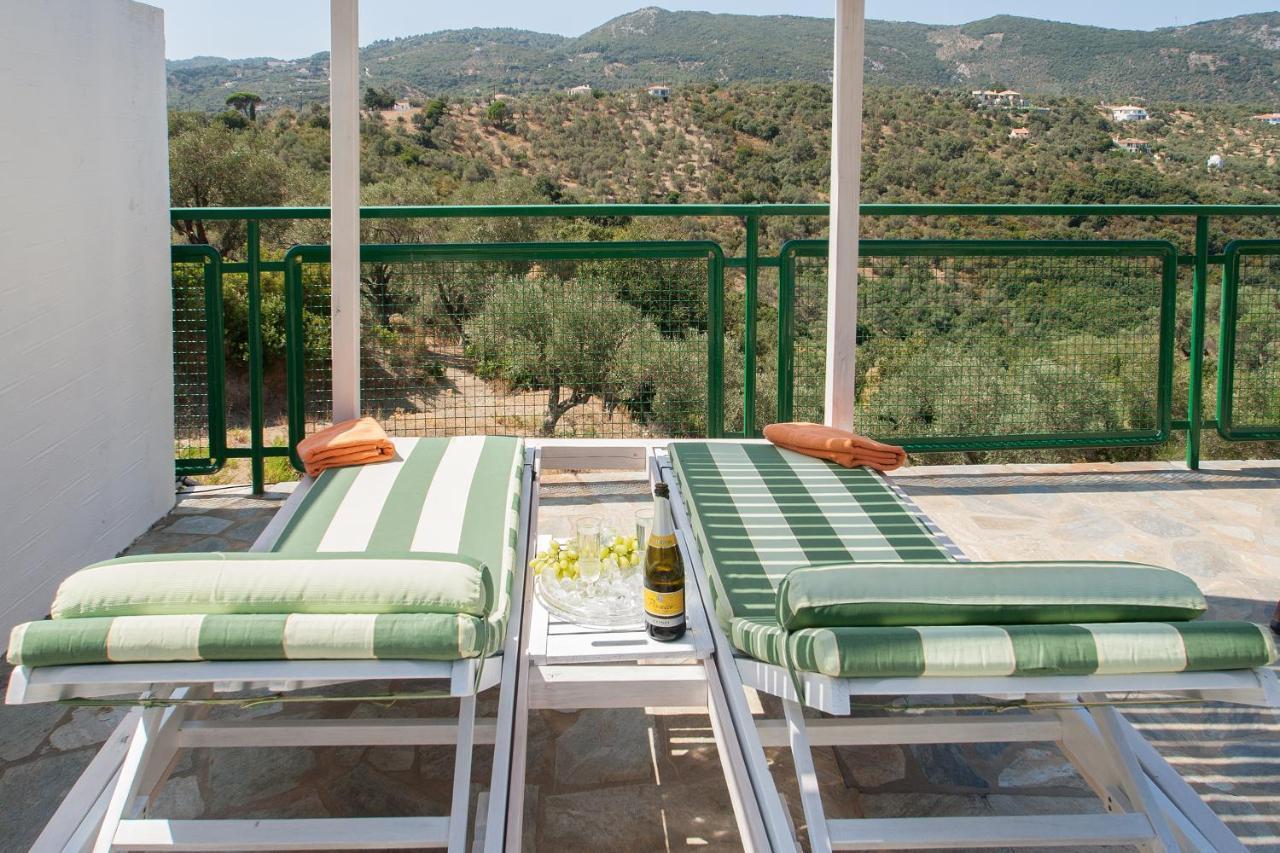 Four Seasons Villa