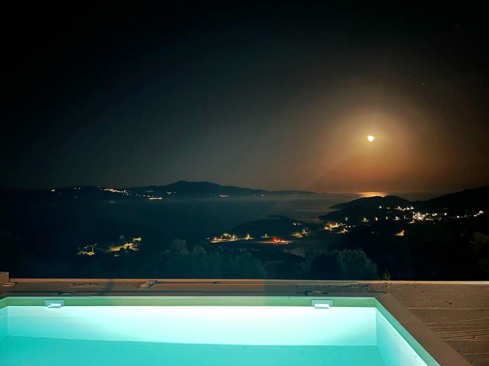 Four Seasons Villa