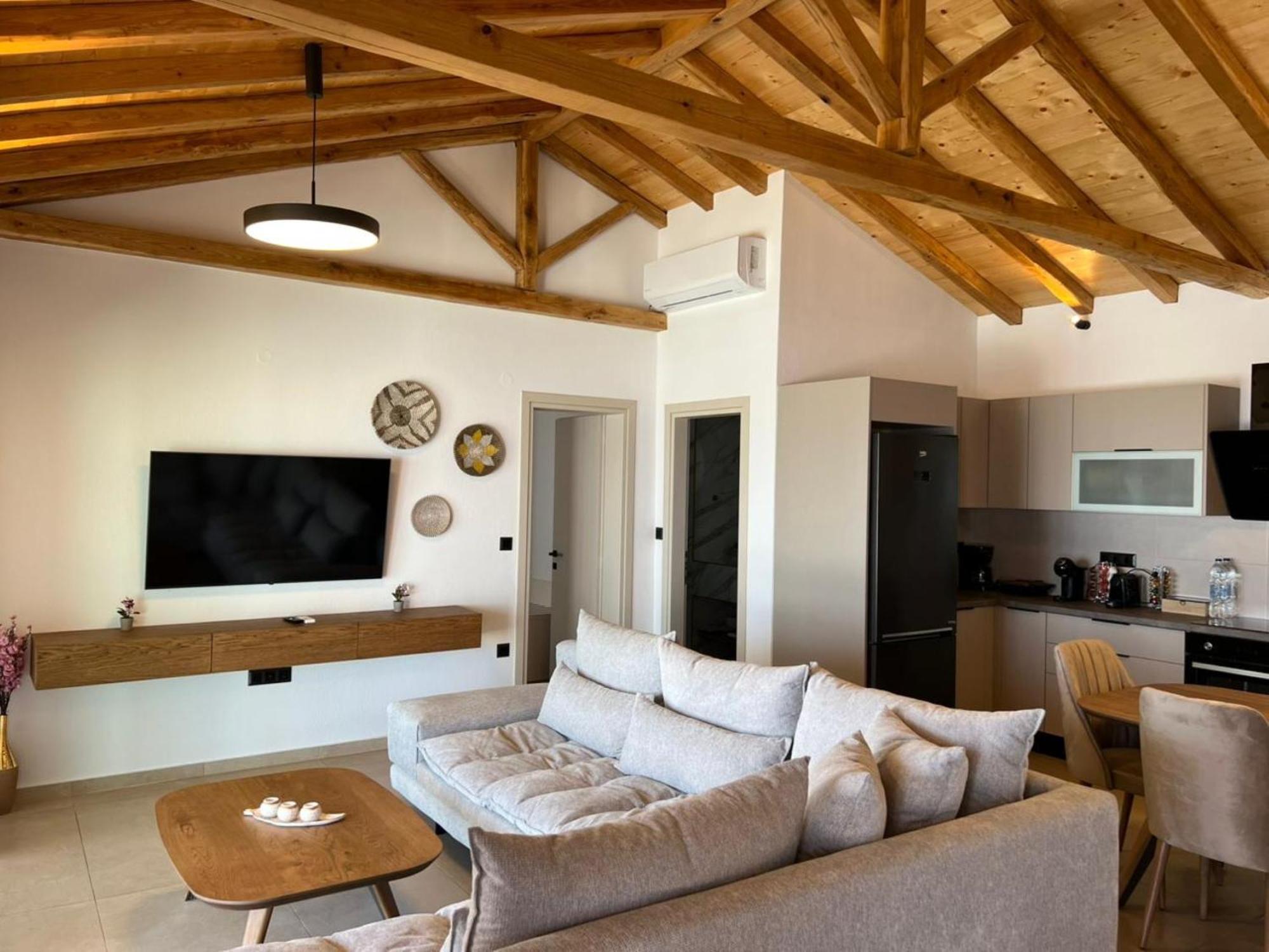 Four Seasons * Kalivia (Skiathos)